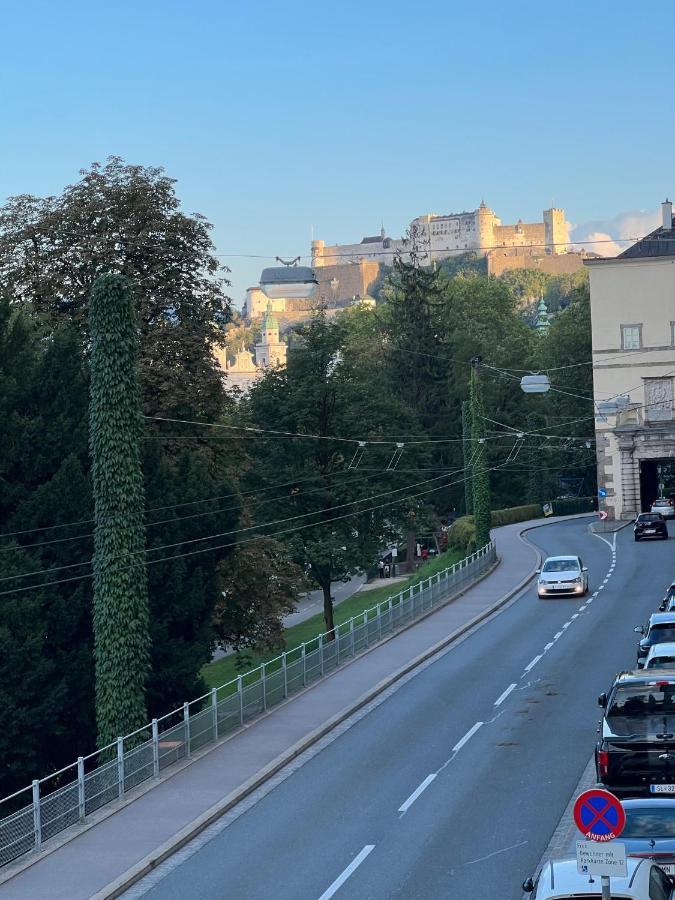 Palais Am Kai - Zentrale Lage, Kostenloser Parkplatz Apartment Залцбург Екстериор снимка